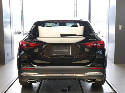 MERCEDES-BENZ GLA - 7
