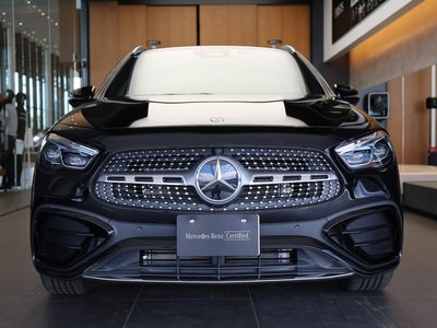 MERCEDES-BENZ GLA - 4