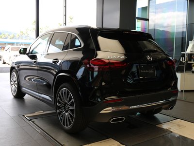 MERCEDES-BENZ GLA - 6