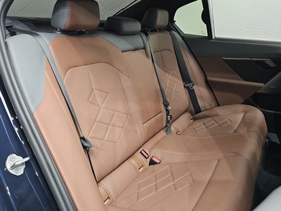 صورة مصغرة 17 لـ 2024 BMW I5