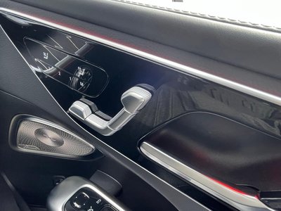 2025 Mercedes-BENZ C-CLASS — миниатюра 12