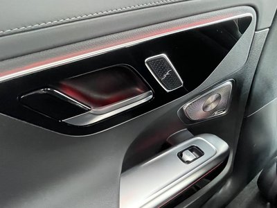 2025 Mercedes-BENZ C-CLASS — миниатюра 30