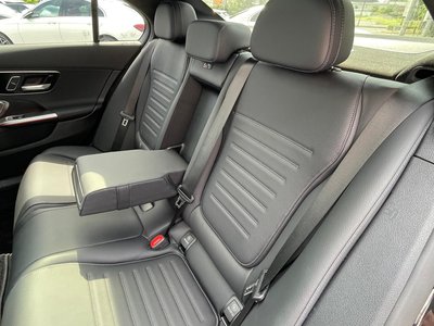 2025 Mercedes-BENZ C-CLASS — миниатюра 24