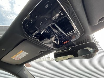 2025 Mercedes-BENZ C-CLASS — миниатюра 20