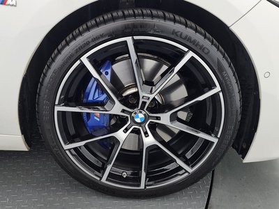 2022 BMW 8 SERIES photo 8