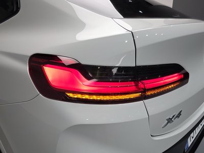 BMW X4 - 10