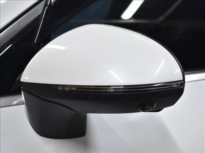 MERCEDES-BENZ GLC - 8
