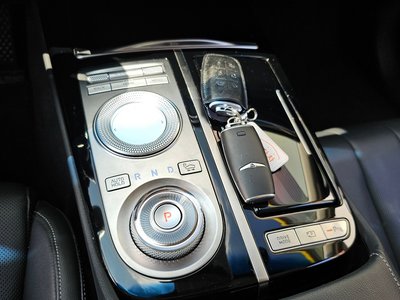 GENESIS G80 (RG3) - 9