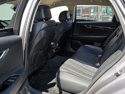 GENESIS G80 (RG3) - 10