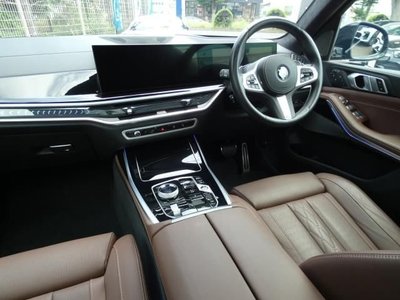 صورة 3 لـ 2024 BMW X7