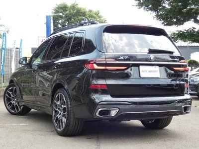 صورة 2 لـ 2024 BMW X7