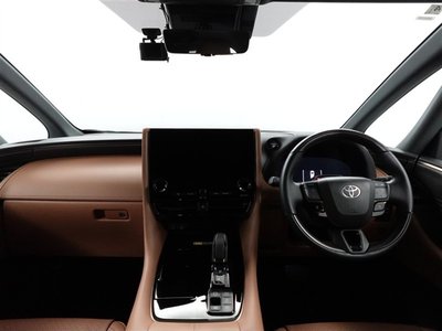 2024 Toyota VELLFIRE — фото 2
