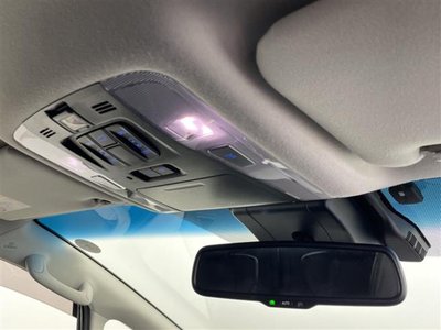 صورة مصغرة 17 لـ 2021 Toyota VELLFIRE