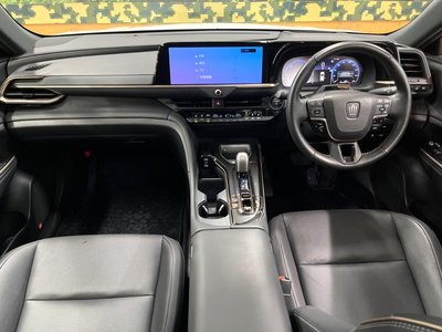 TOYOTA CROWN SPORT - 2