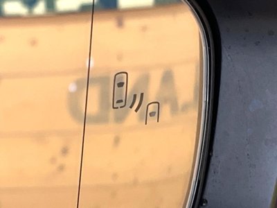 TOYOTA CROWN SPORT - 8