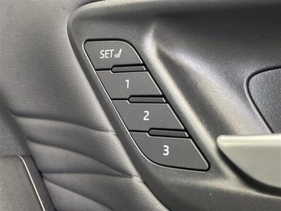 صورة مصغرة 30 لـ 2023 Toyota VELLFIRE