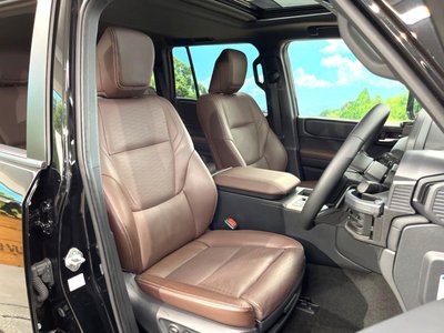 TOYOTA LAND CRUISER 250 - 8