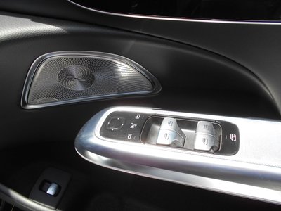 MERCEDES-BENZ E-CLASS - 10