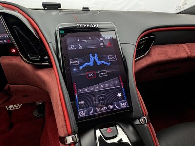 2023 Ferrari ROMA — миниатюра 20