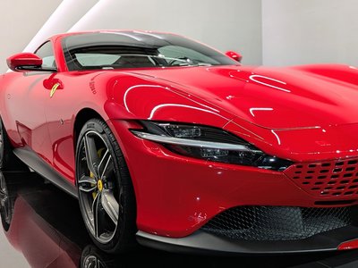 2023 Ferrari ROMA — миниатюра 11