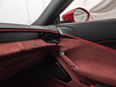 2023 Ferrari ROMA — миниатюра 36