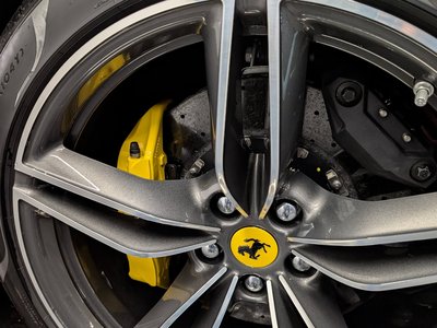 2023 Ferrari ROMA — миниатюра 14