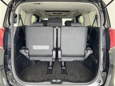 صورة 29 لـ 2022 Toyota ALPHARD