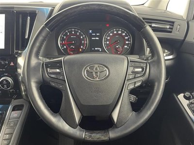 صورة 21 لـ 2022 Toyota ALPHARD