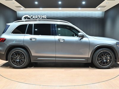 2021 Mercedes-BENZ GLB AMG — фото 10