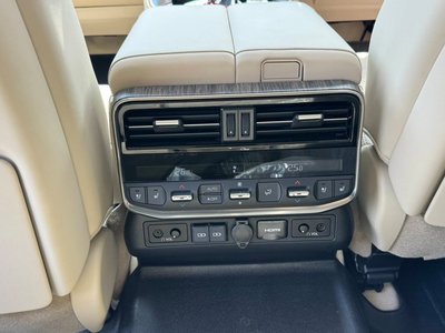 2023 Toyota LAND CRUISER 300 缩略图 17