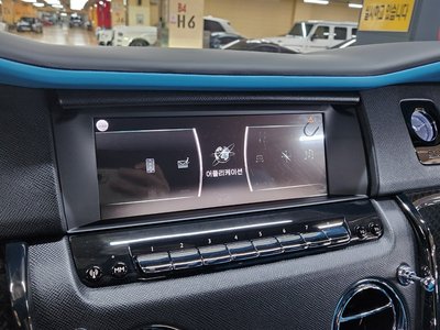 2023 ROLLS-ROYCE CULLINAN thumbnail 11