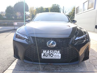 LEXUS IS