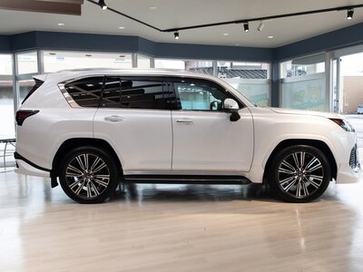 LEXUS LX - 7