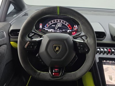 2023 Lamborghini HURACAN — миниатюра 13