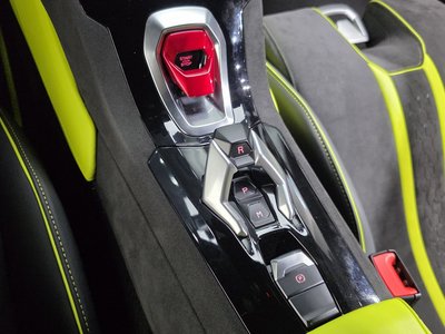 صورة 9 لـ 2023 Lamborghini HURACAN