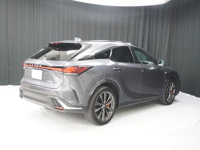صورة 5 لـ 2024 Lexus RX