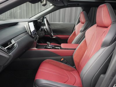 2024 Lexus RX — миниатюра 11