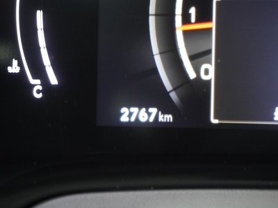 صورة 2 لـ 2024 Lexus RX