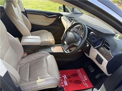 صورة مصغرة 15 لـ 2017 Tesla MODEL X