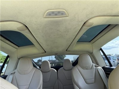 صورة مصغرة 38 لـ 2017 Tesla MODEL X