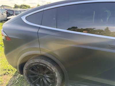 2017 Tesla MODEL X photo 9