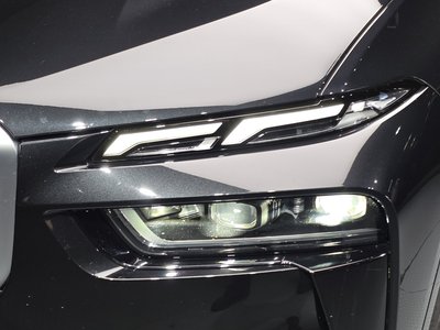 BMW X7 - 9