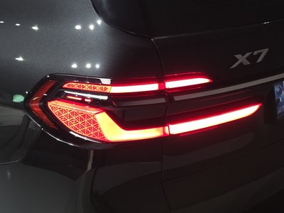 BMW X7 - 10