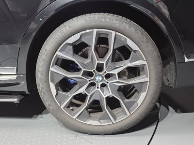 BMW X7 - 8