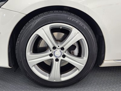 MERCEDES-BENZ E-CLASS - 6