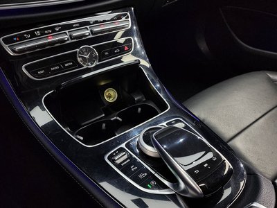 MERCEDES-BENZ E-CLASS - 9