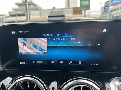 MERCEDES-BENZ GLB - 6