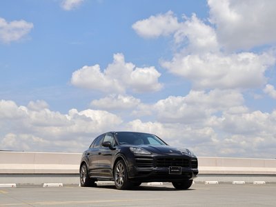 PORSCHE CAYENNE - 10
