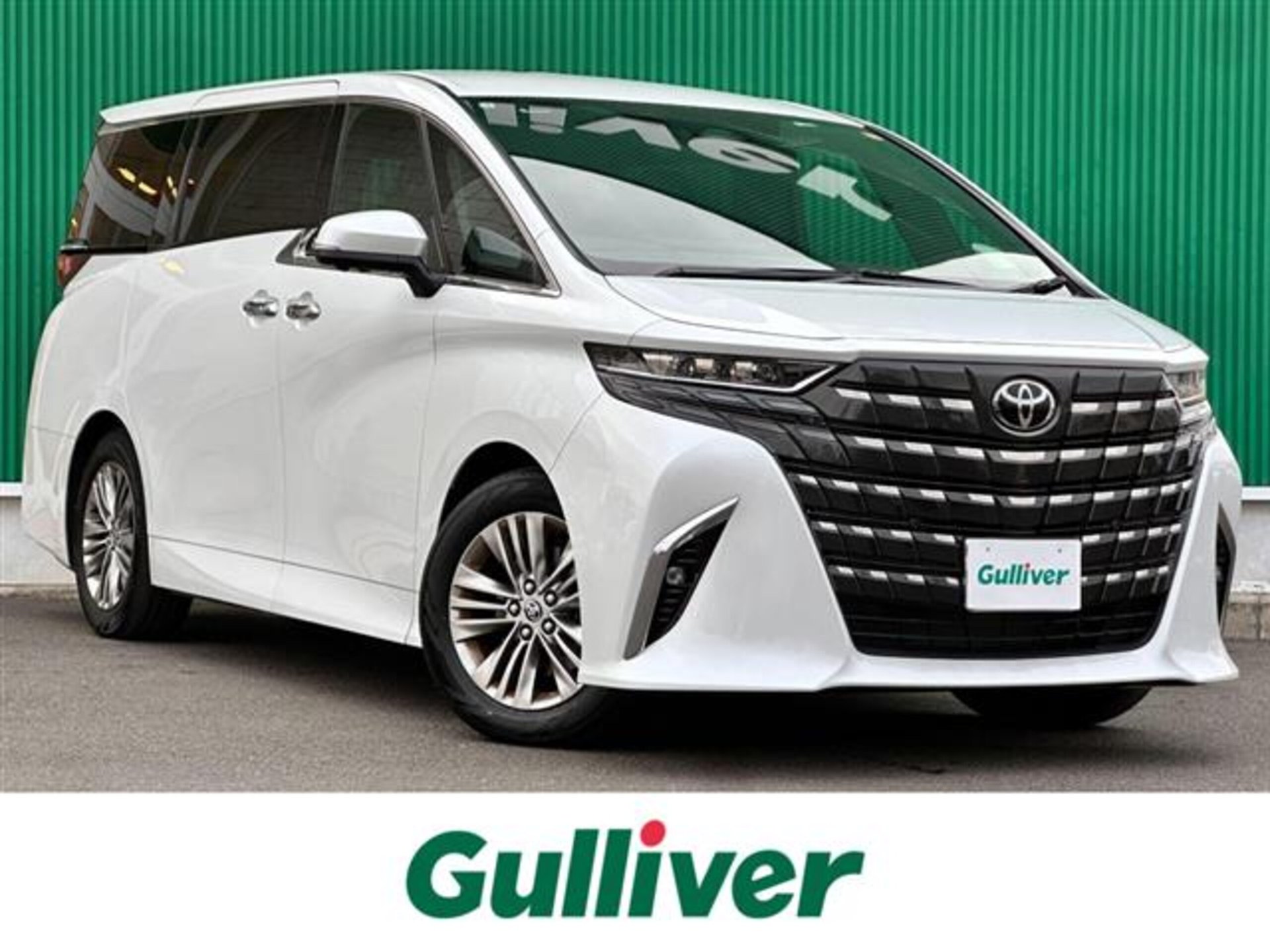 TOYOTA ALPHARD - View 1