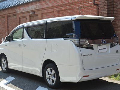 TOYOTA VELLFIRE - 4